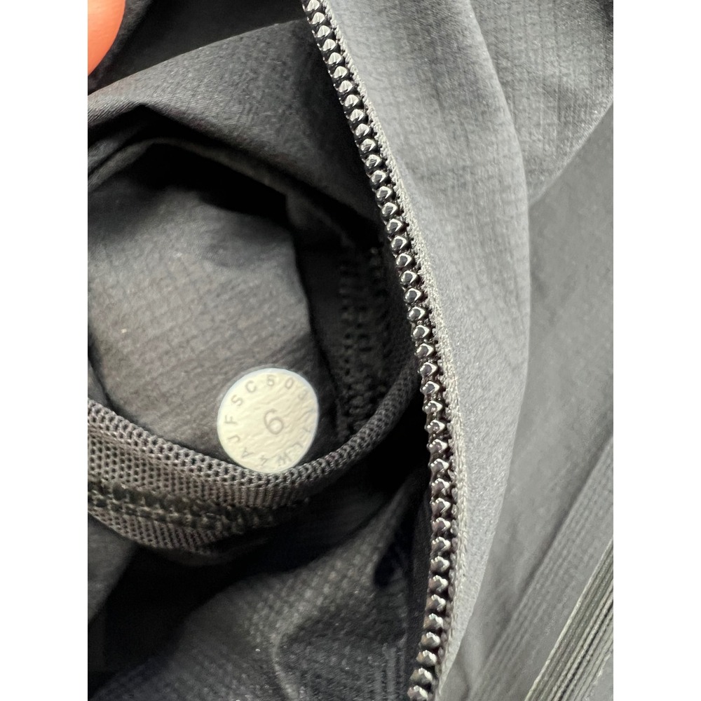Lululemon Like The Wind Vest Midnight Navy Blue Run Lightweight Performance 6 - Picture 7 of 10